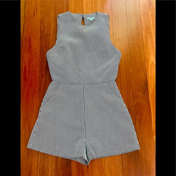 Kookai ‘Emporio’ black and white Playsuit - Picture 2 of 9